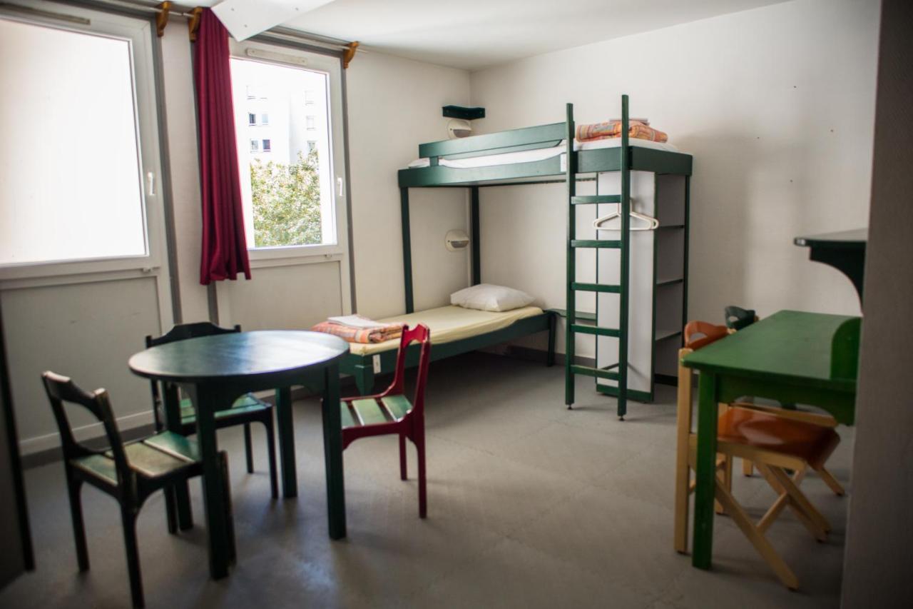Bed in Vrouwenslaapzaal met 5 Bedden