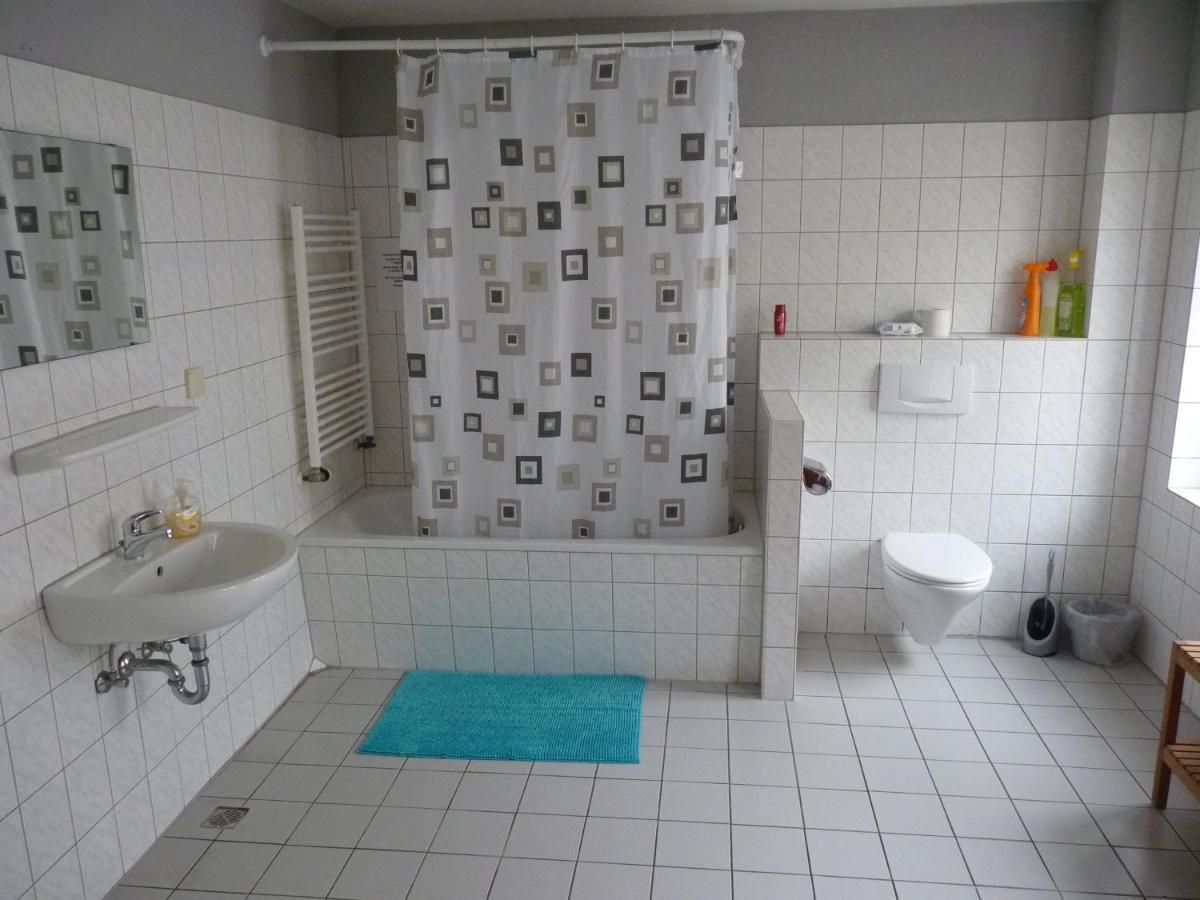 Bed in een Gemengde Slaapzaal met 6 Bedden