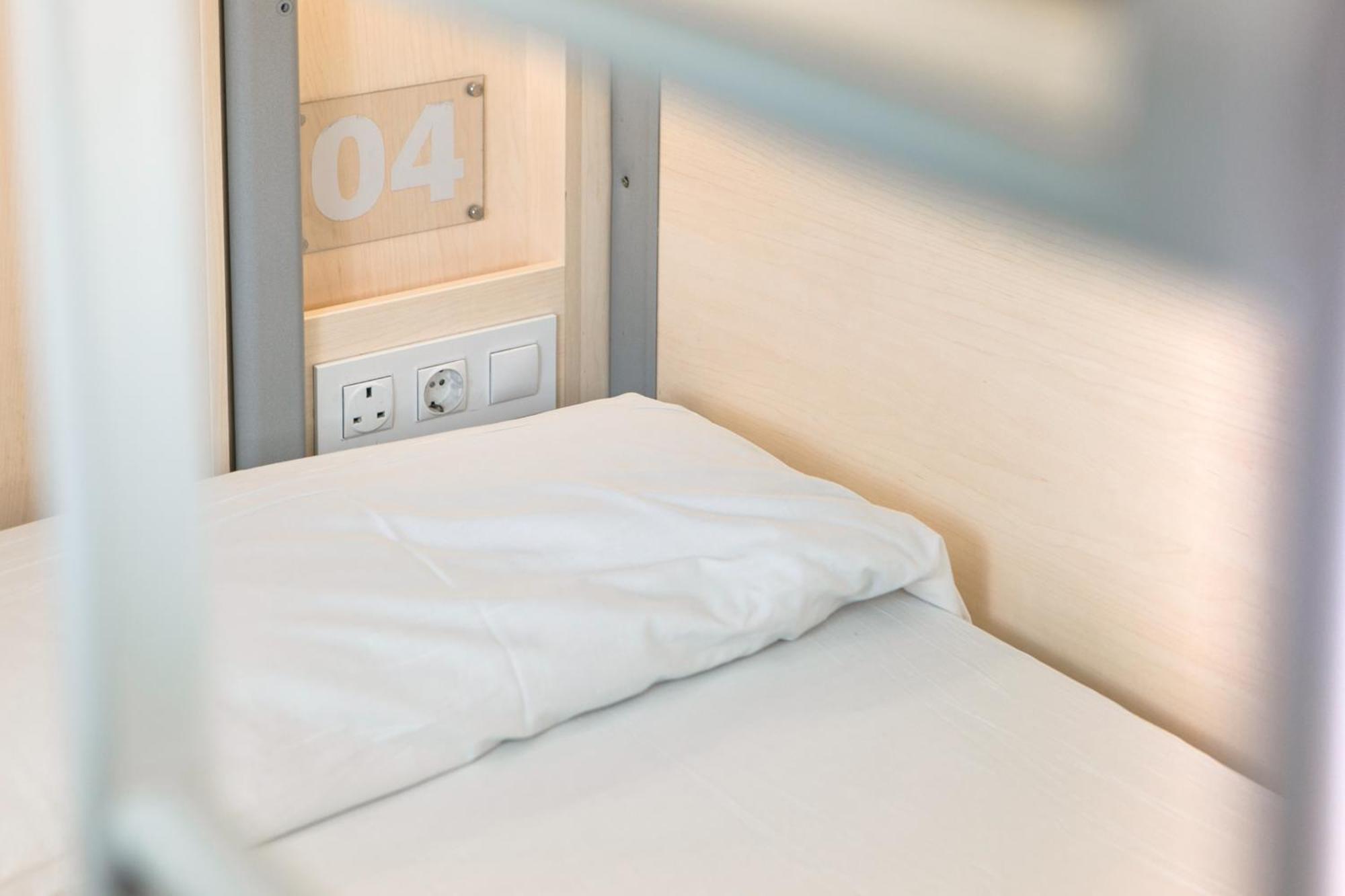 Eenpersoonsbed in Vrouwenslaapzaal