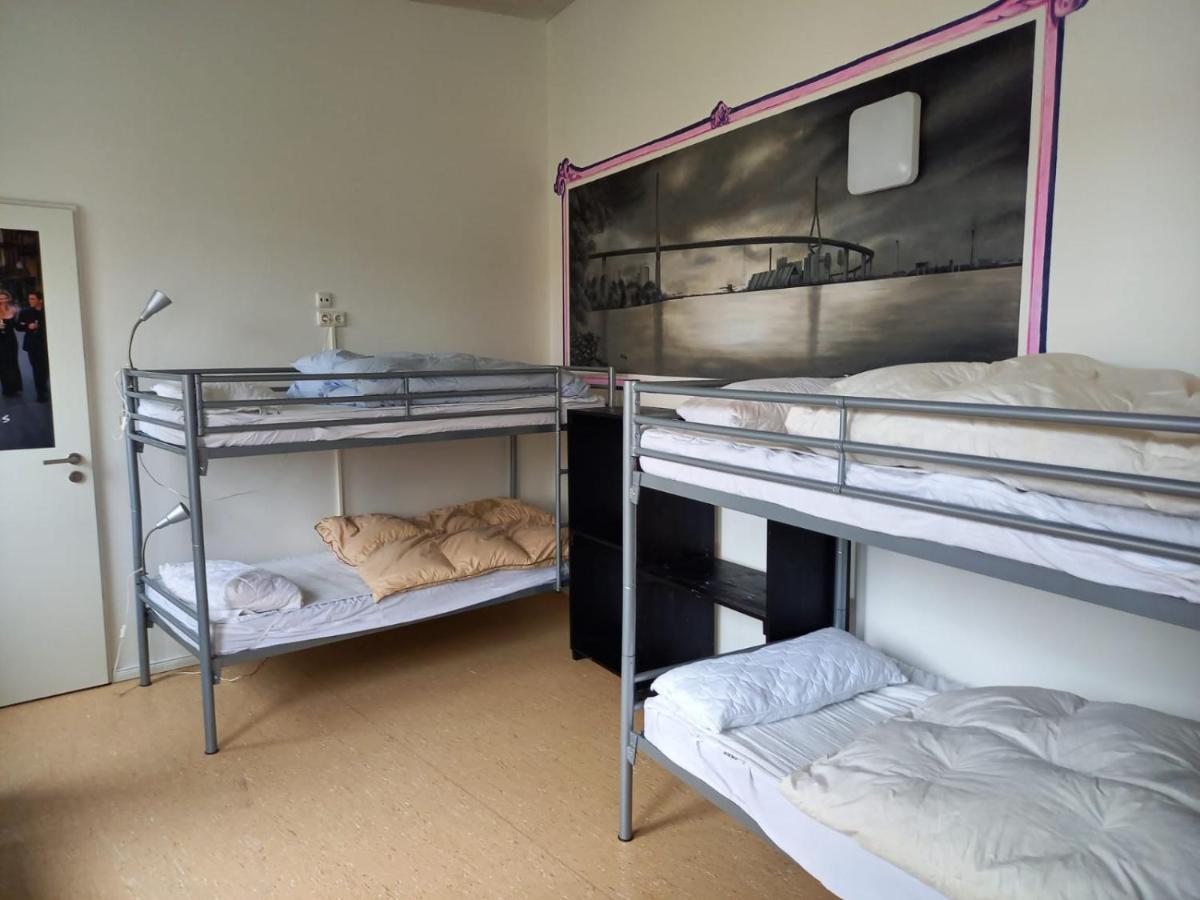 Bed in een Vrouwenslaapzaal met 4 Bedden
