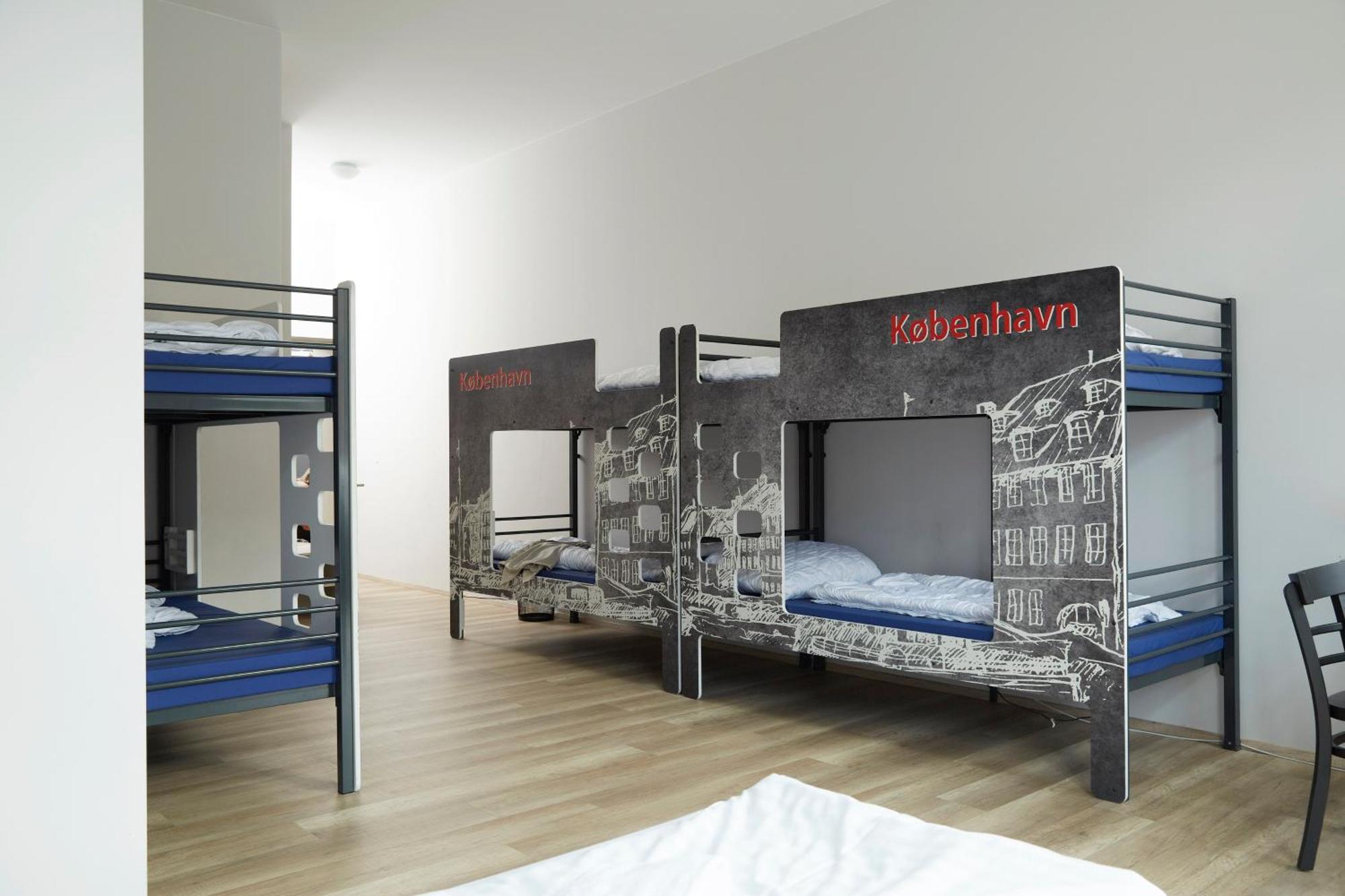 Bed in een Slaapzaal met 8 Bedden