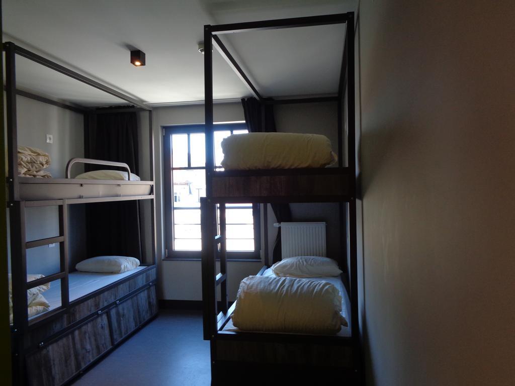 Stapelbed in Slaapzaal voor Vrouwen
