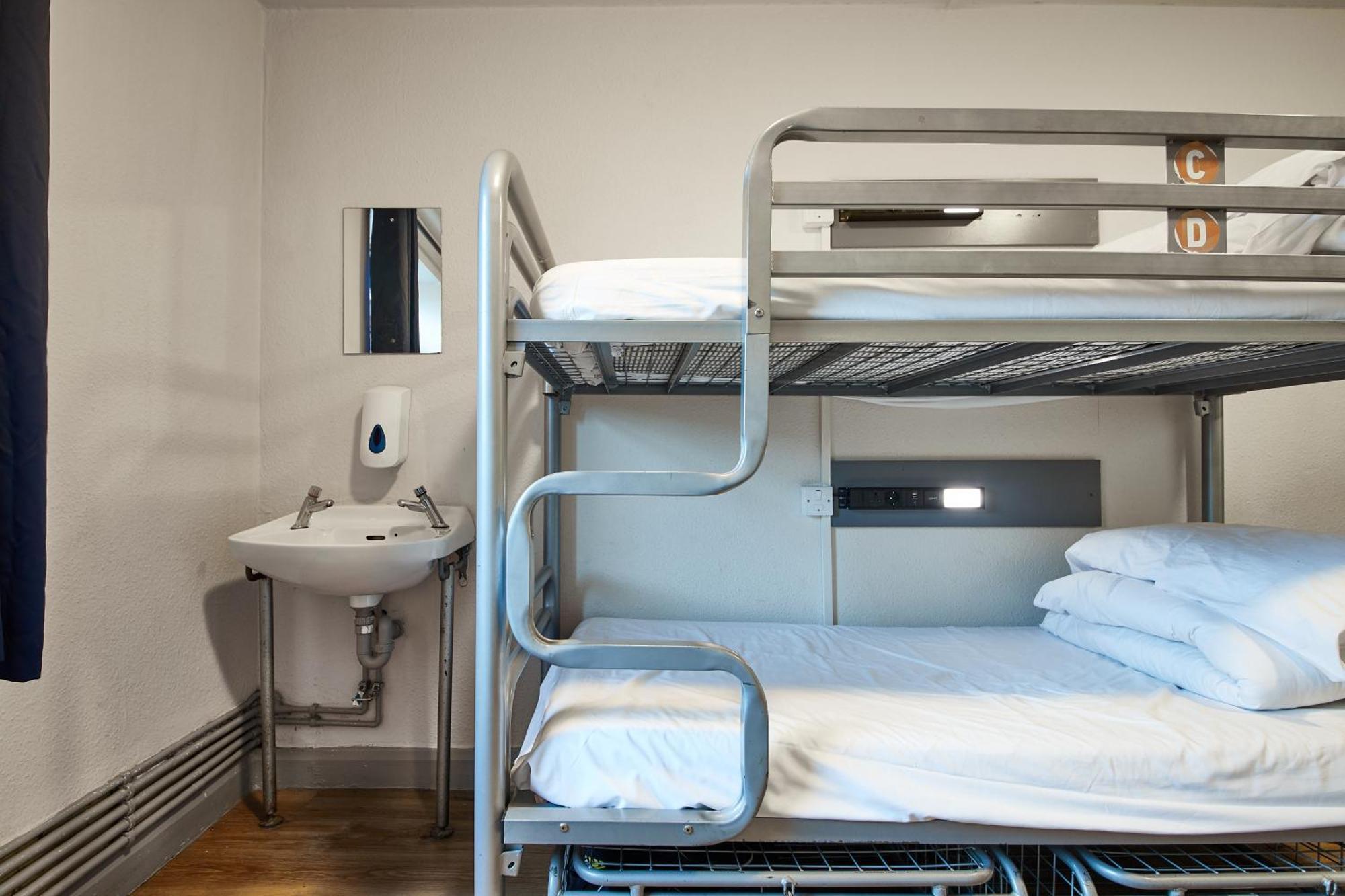 Private Quadruple Room Bunk Beds