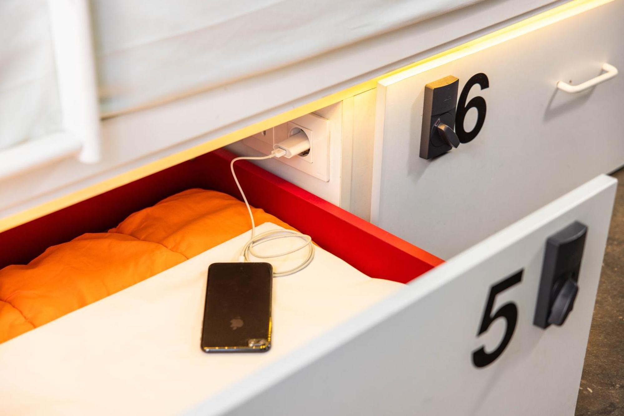 Eenpersoonsbed in een Slaapzaal voor 10 Personen