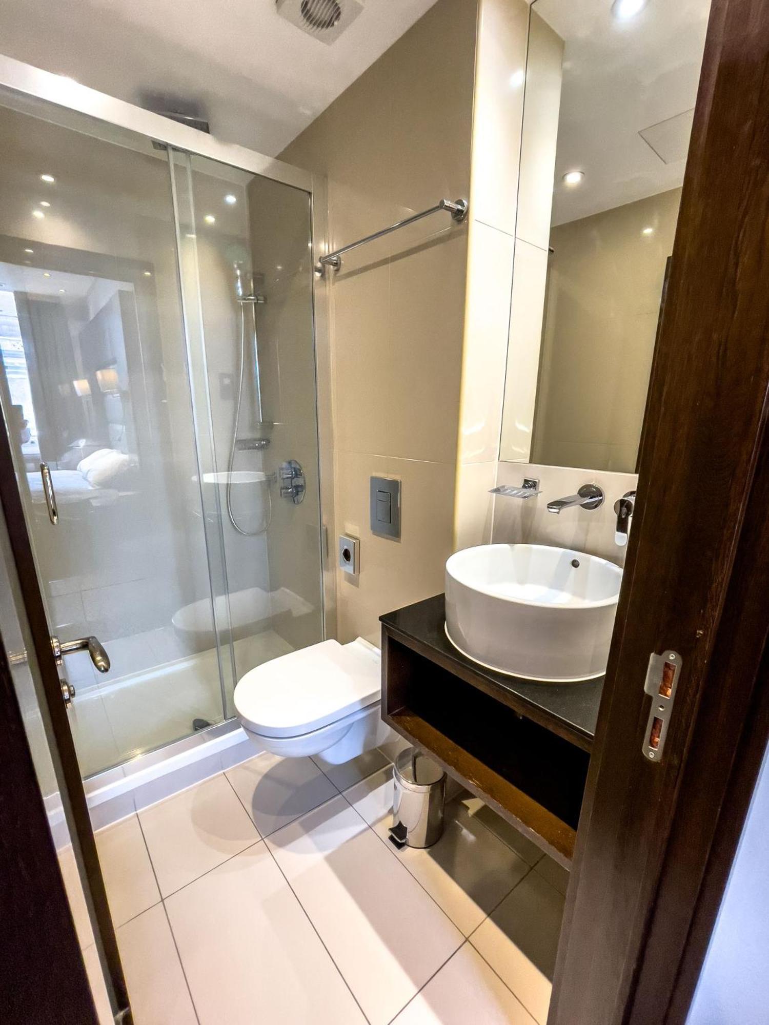 Eenpersoonskamer met Eigen Badkamer