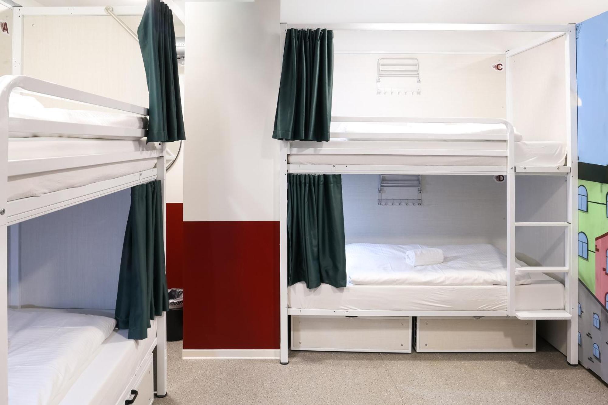 Privacy Bed in Mixed shared Room