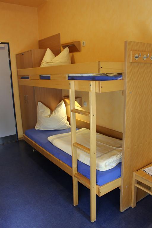 Tweepersoonskamer met 2 Aparte Bedden