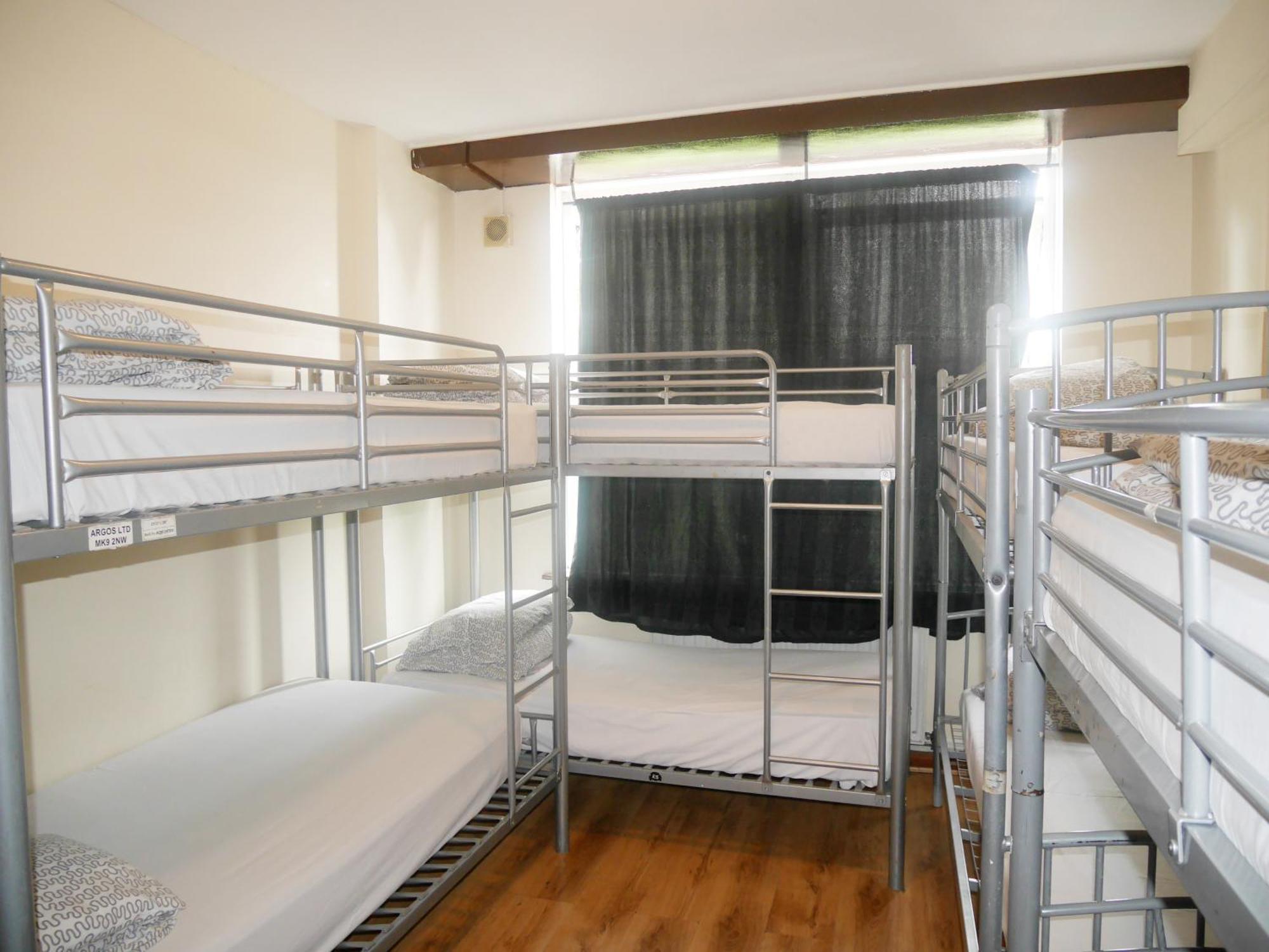 Bed in Gemengde Slaapzaal met 8 Bedden