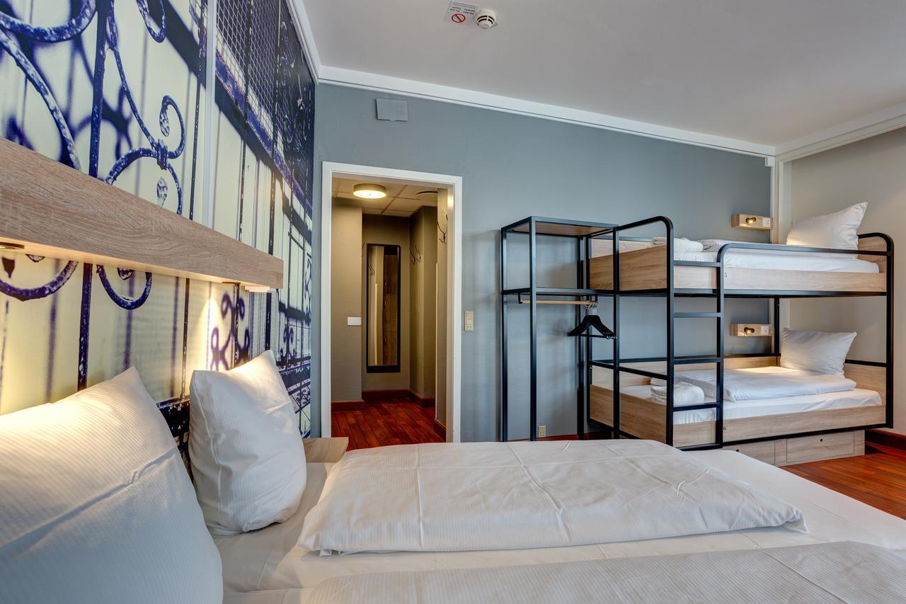 Kamer met 6 Bedden