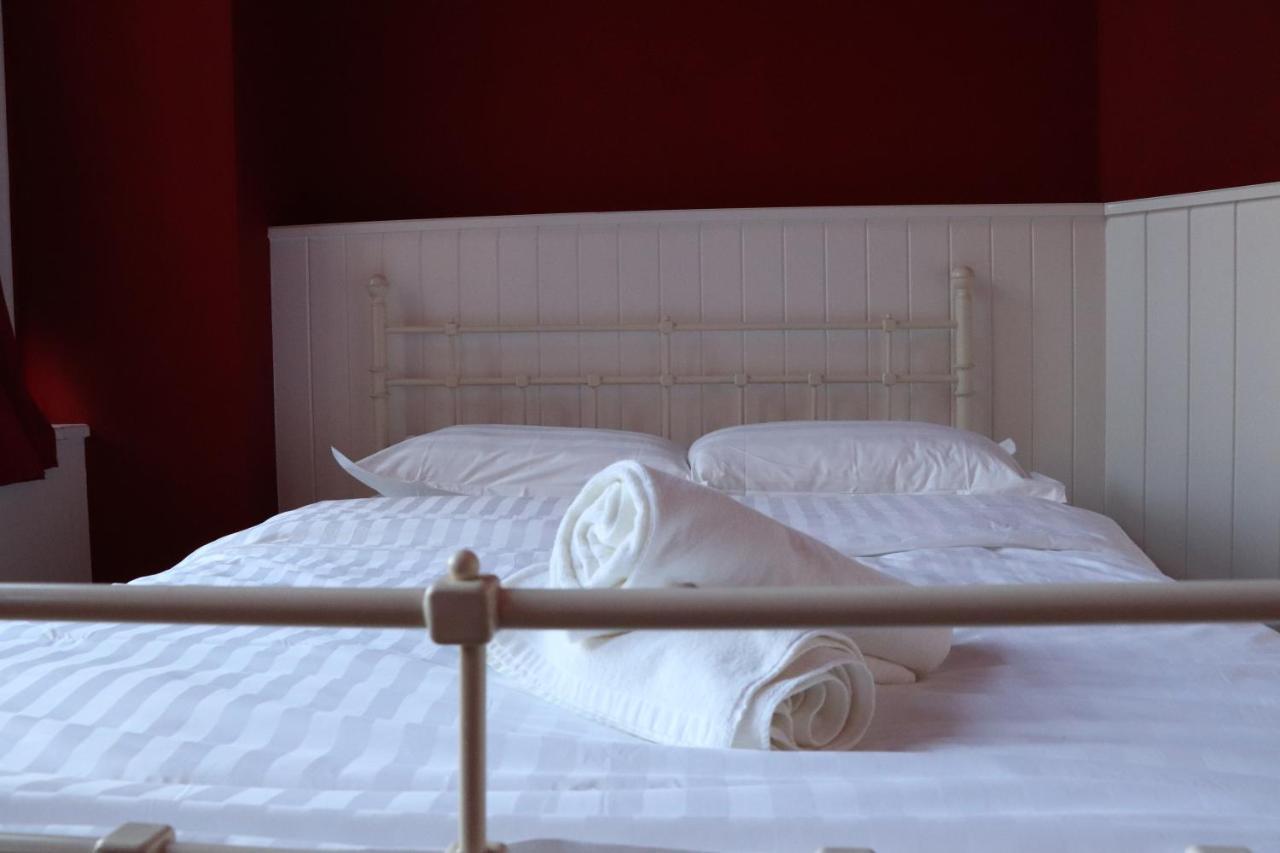 Standaard Tweepersoonskamer met Gedeelde Badkamer