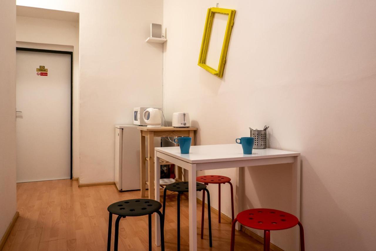 Tweepersoonskamer met 1 of 2 Bedden en Eigen Badkamer