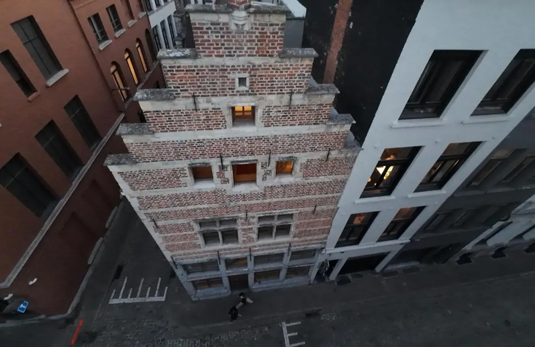 Dolfijn Hostel-1
