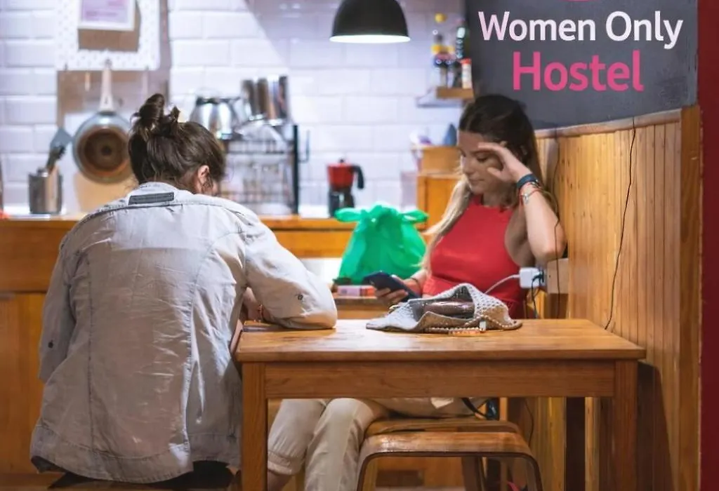 Buba House - Women Only Hostel-1