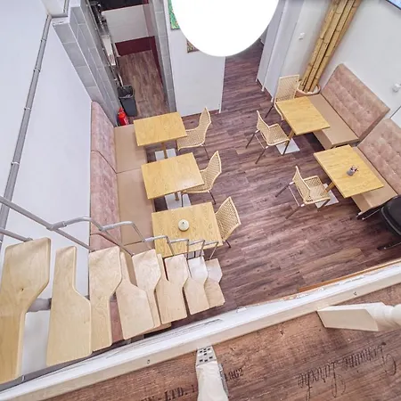 Hostel Orange-3