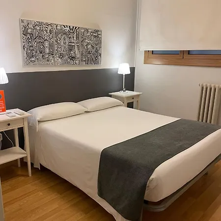 Hostal El Ninot-2