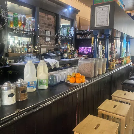 The Phoenix Hostel Paddington-2