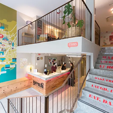 Yeah Barcelona Hostel-3