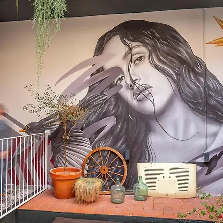 Factory Hostels Barcelona-2