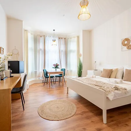 Celine Prague Luxury Hostel-3