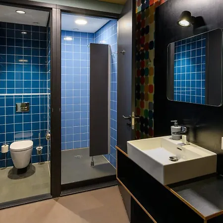 Stayokay Hostel Utrecht Centrum-2