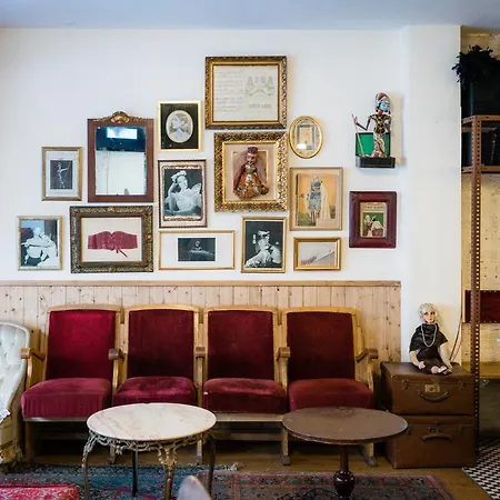 Pars Teatro Hostel (Adults Only)-3