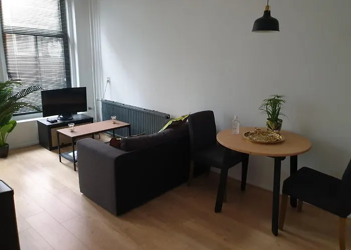 Recharge Hostel Rotterdam