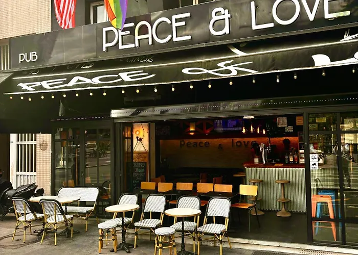 Peace & Love Hostel Parijs
