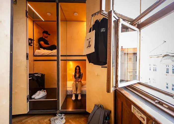 Sir Toby'S Hostel Praag