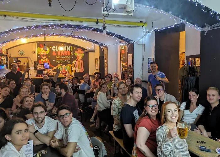 Clown And Bard Hostel Praag