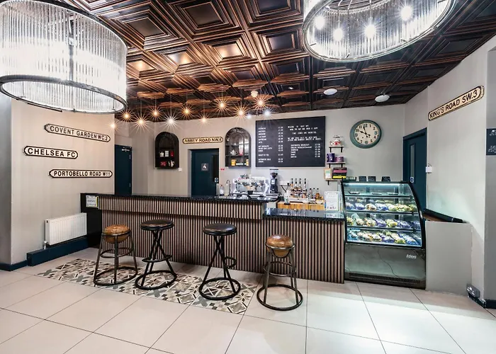 Rest Up London Hostel