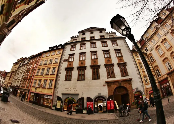 Hostel Homer - Old Town Square Praag